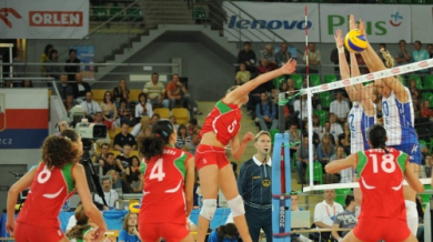 Националките по волейбол все пак играят квалификации за Евро`2011