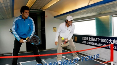 Цонга и Вердаско играха тенис във влак стрела