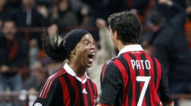 Роналдиньо и Пато донесоха обрата на Милан над Рома