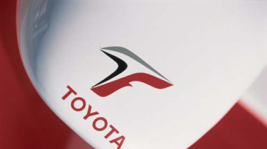 Тойота продава дизайна на болида си за 2010 г.