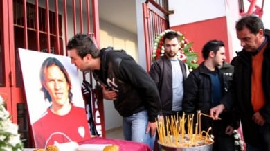 Отложиха мач в Гърция заради смърт на футболист