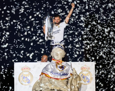 Потвърдиха бомба за капитана на Реал (Мадрид)
