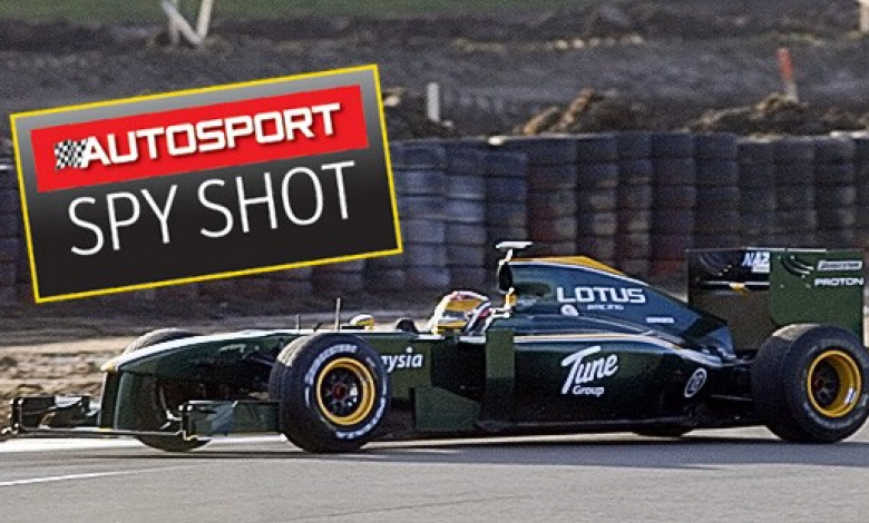 Британското издание autosport.com публикува снимка на болида на Лотус от изпитанията на "Силвърстоун"