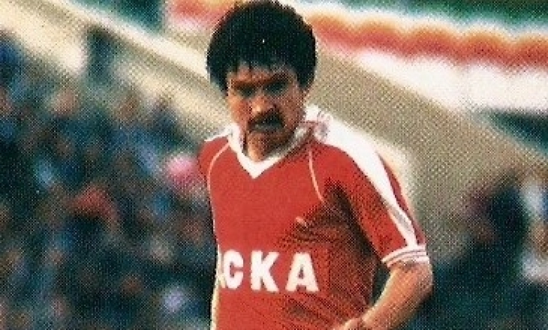 Цецо Йончев вкарва два гола на Байерн през 1982 година