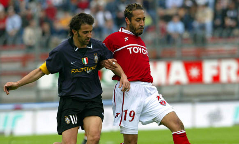 Ал Саади Кадафи (вдясно) като играч на Перуджа срещу Алесандро дел Пиеро