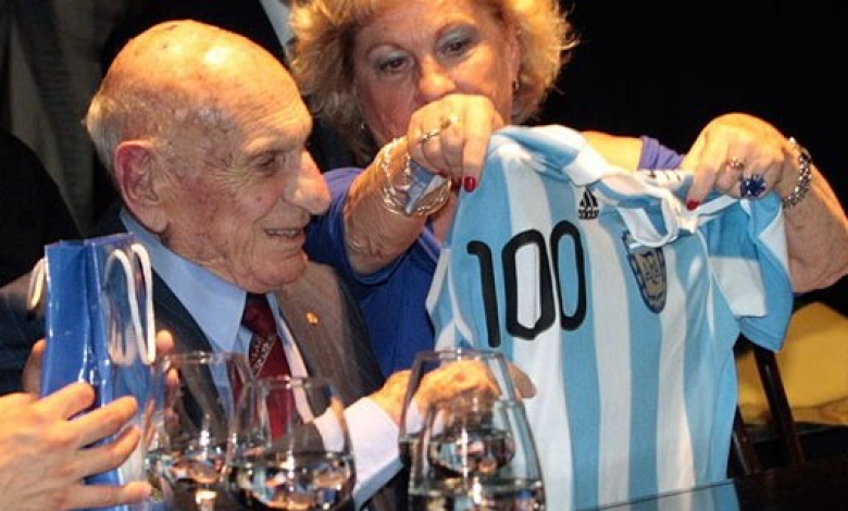 Варайо на 100-годишнината си през февруари
