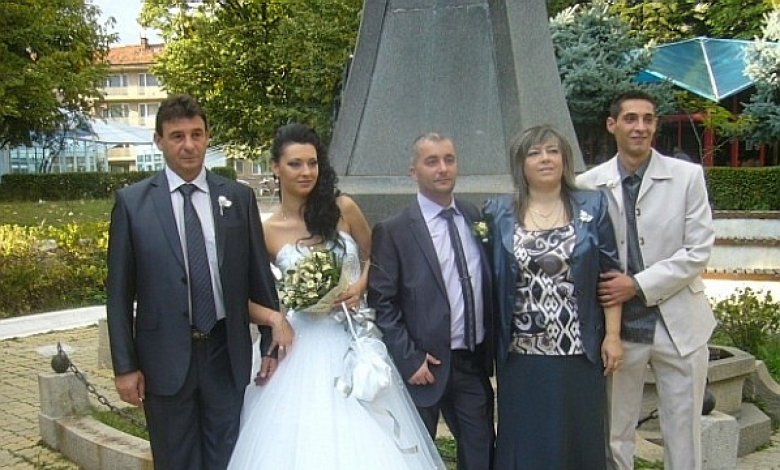 Димитър Соколов (крайният вляво)
Снимка: Гонг
