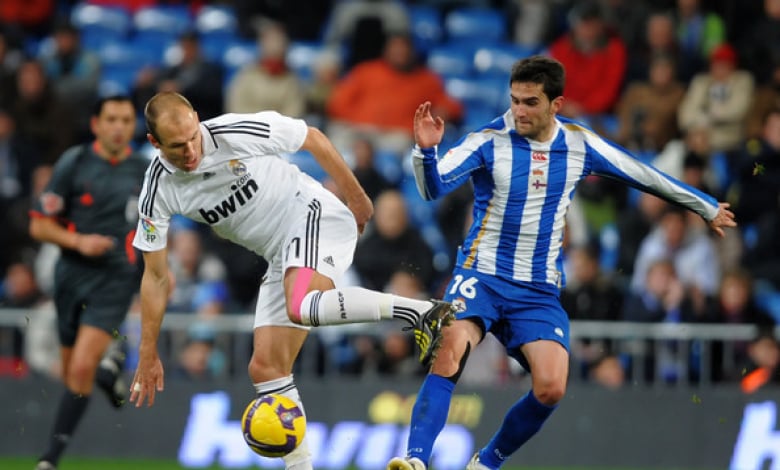 Робен срещу Томас в момент от мач между Реал (Мадрид) и Ла Коруня, игран на 25 януари 2009 г.