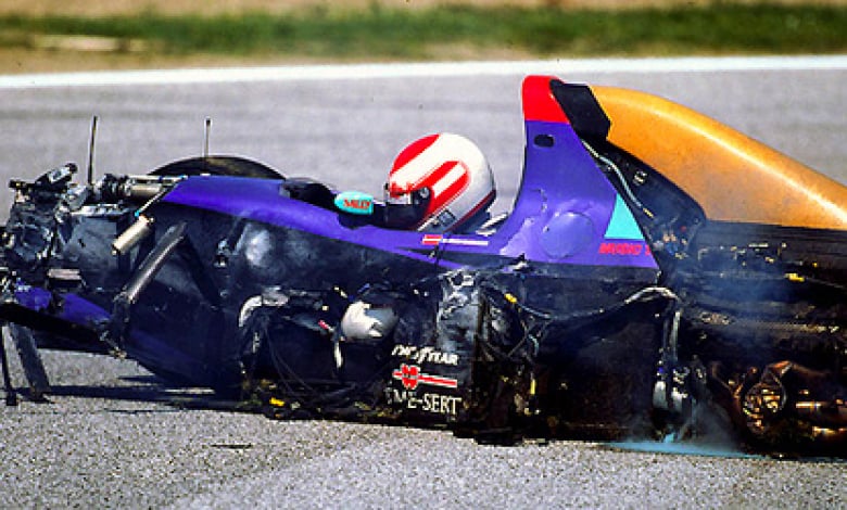 Загиналият Раценбергер по време на квалификацията за място на 30 април 1994 г.