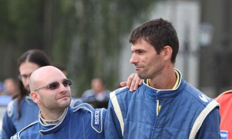 Петър Илиев (вдясно)