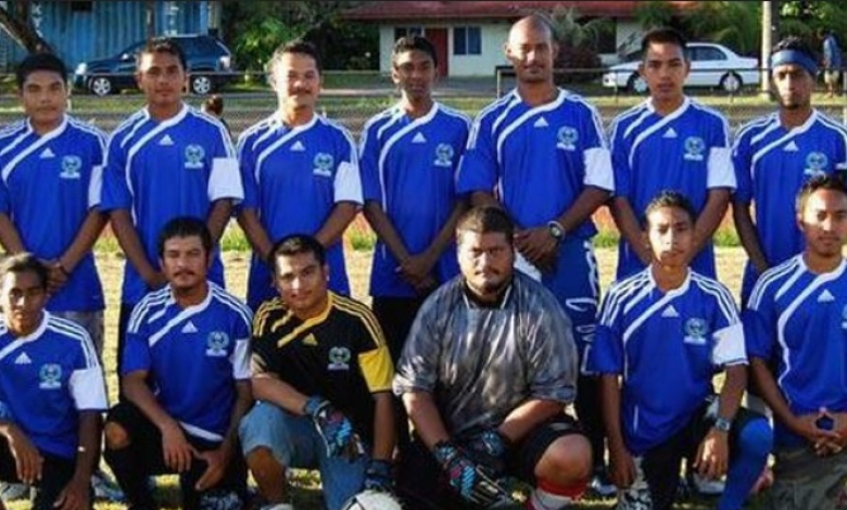 Националите на Микронезия преди злополучния мач с Вануату