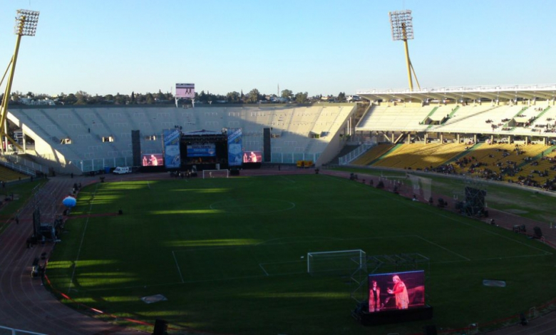 стадион "Марио Кемпес" в Кордоба