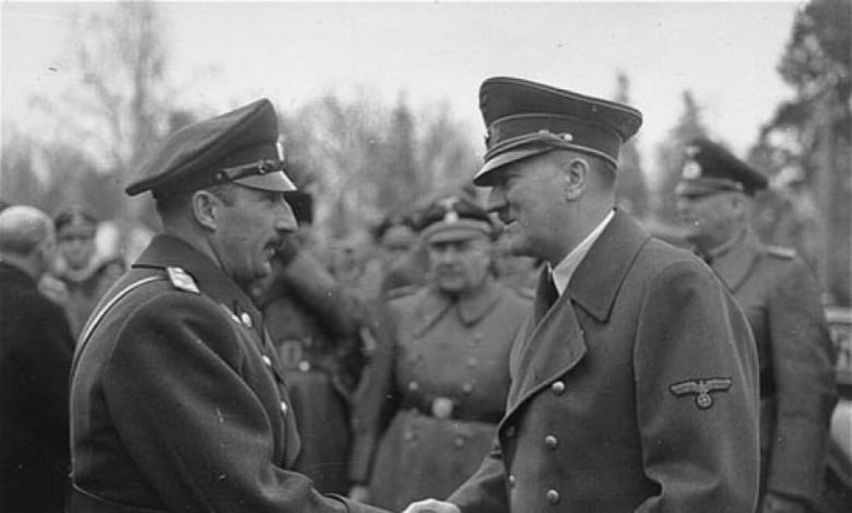 Хитлер и Борис III се здрависват по време на посещението на българския цар в Германия на 28 февруари 1943 г.