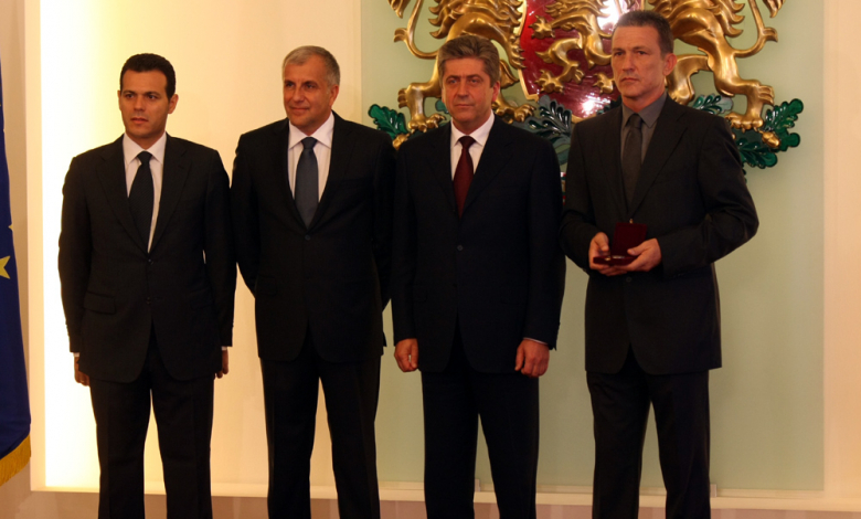 Желко Обрадович (вторият от ляво надясно)