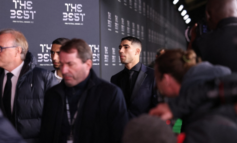 Хакими присъства на церемонията по връчването на наградите на ФИФА в Париж /Снимка: Profimedia.bg