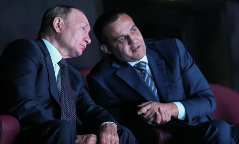 Владимир Путин и Умар Кремльов