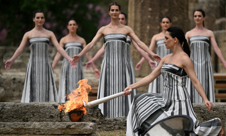 Δράμα με το άναμμα της Ολυμπιακής φλόγας στην Ελλάδα VIDEO