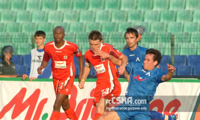 Седем ранени полицаи и летящи линейки след масов бой насред София