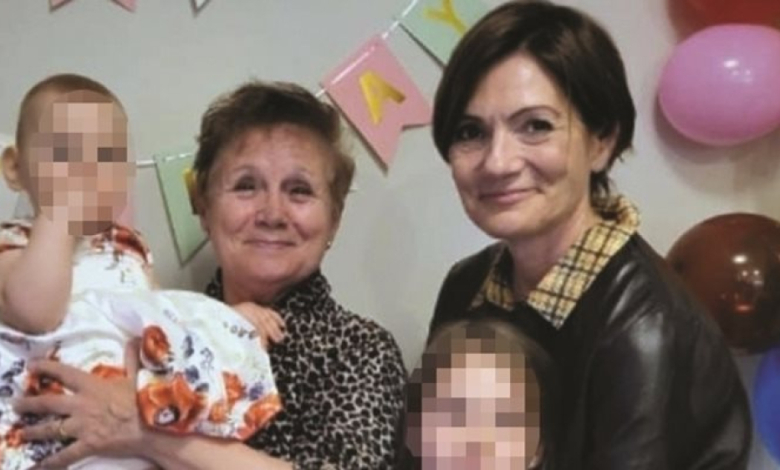 Съпругата на Пената Надежда и дъщеря им Екатерина Снимка: фейсбук