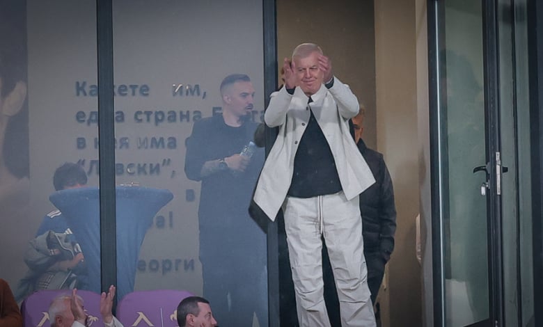 Снимки: startphoto