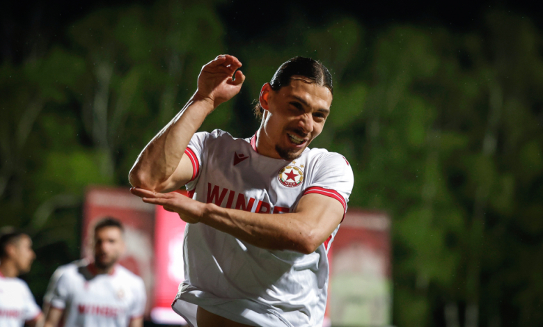Снимка: startphoto