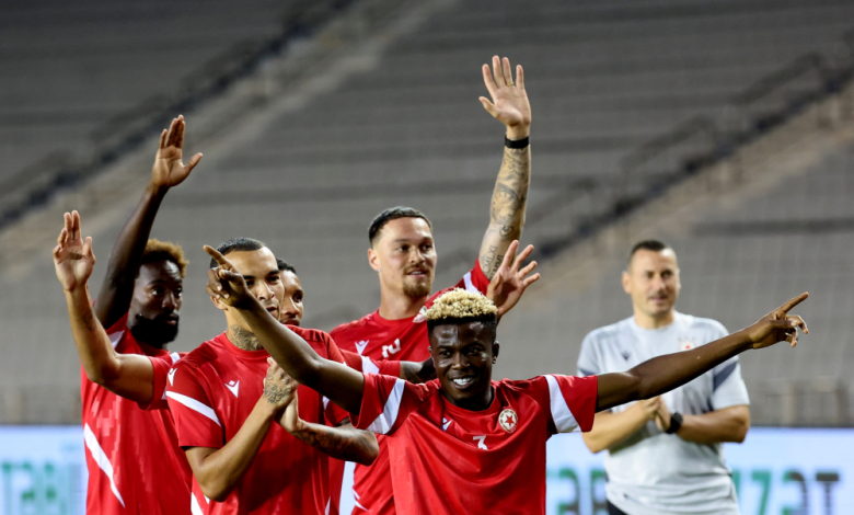 снимка: Startphoto