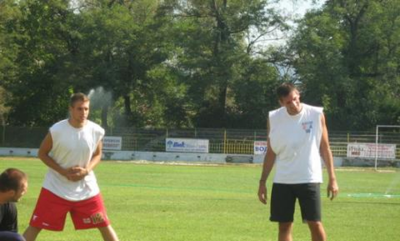 Латифич (вдясно) и Попадич направиха първа тренировка с Балкан