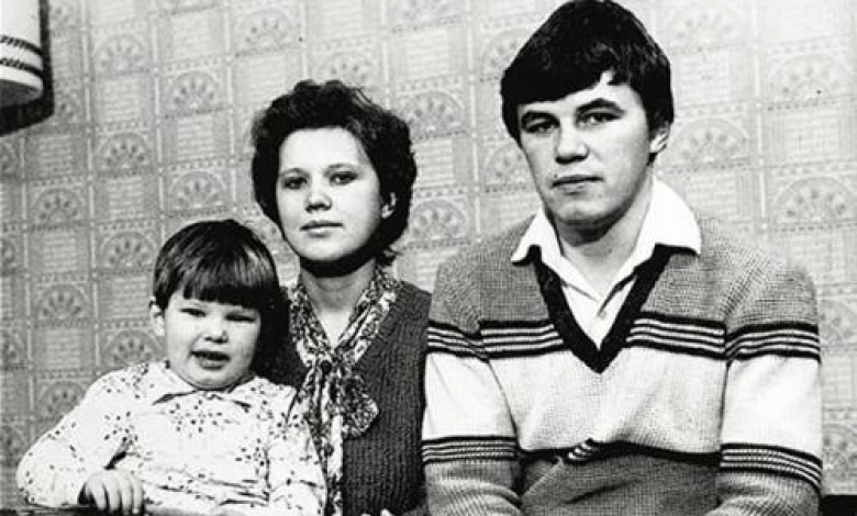 Майката на Аршавин - Татяна и баща му Сергей