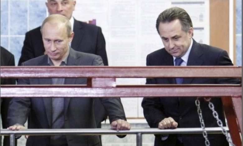 Виталий Мутко (вдясно) с Владимир Путин