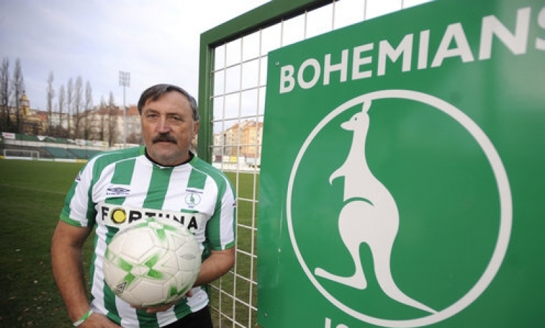 Антонин Паненка води борба за името и емблемата на клуба