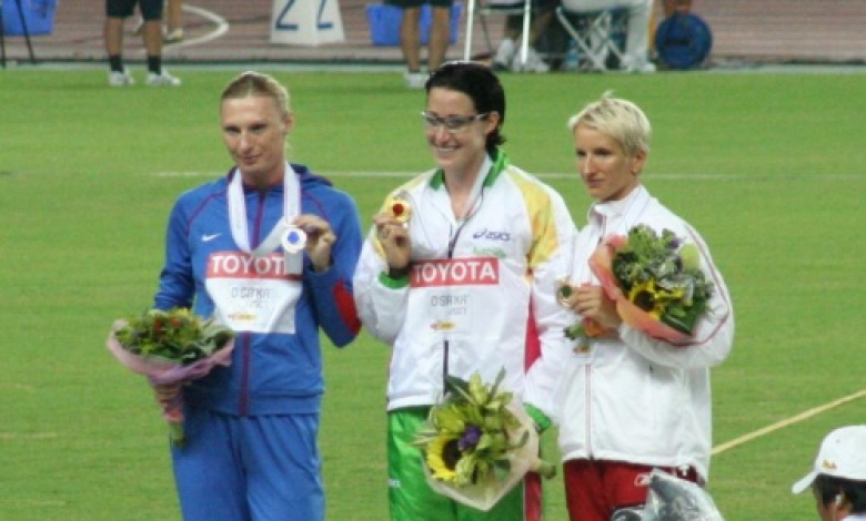 Печонкина (в синьо) спечели последния си медал в Осло (Сребро)