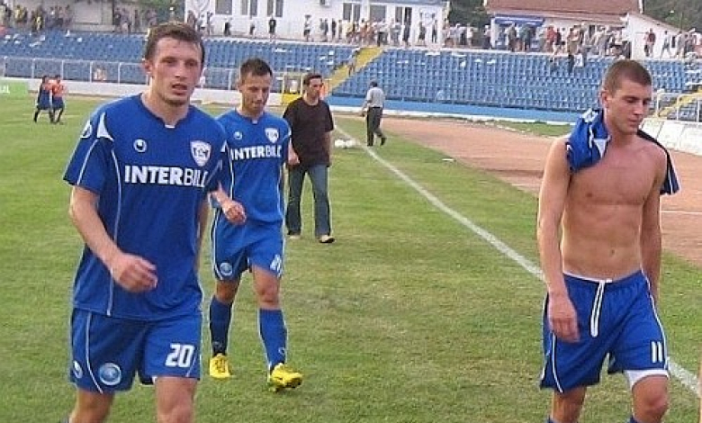 Иван Найденов (вляво)
