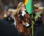 Сочена за двойник на Холанд поп звезда си направи солен майтап