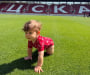 Звезда на ЦСКА заведе малкия си син на новата "Армия"
