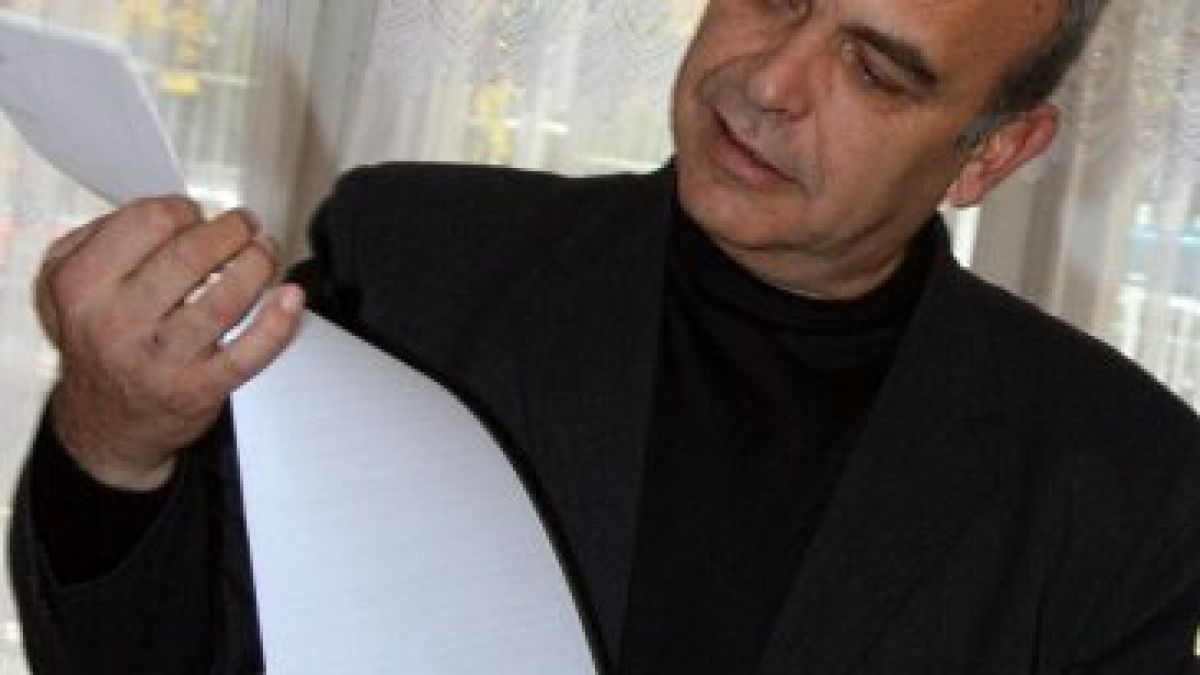 Паскалев: Лифтът, в който заседна Станишев не е преминал всички технически изпитания 