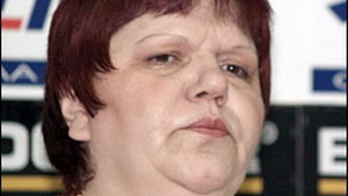Ирена Кръстева уволни главния редактор на в. "Меридиан мач"