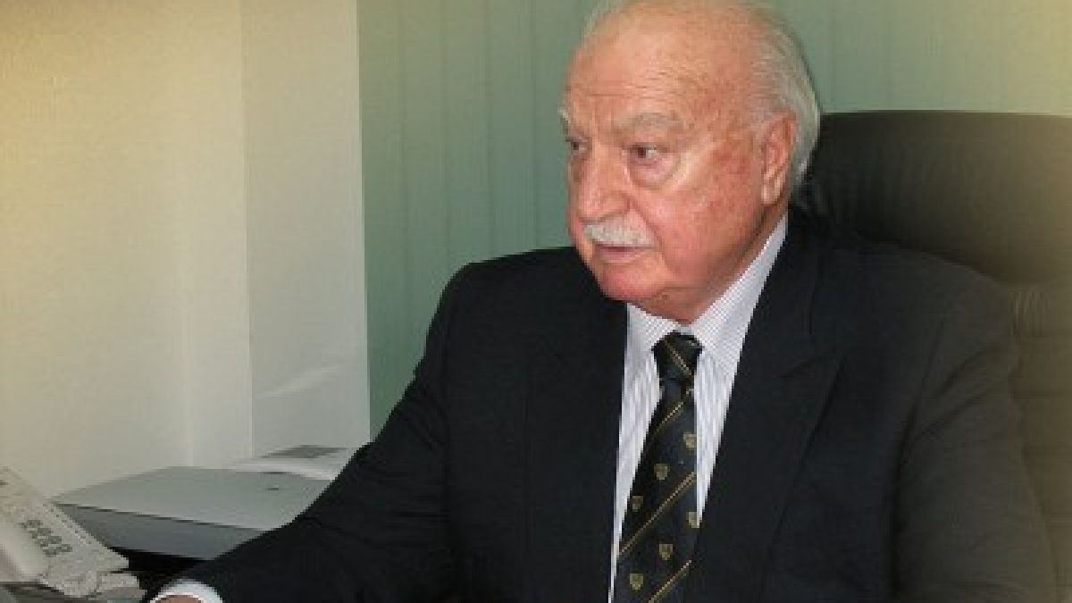 Д-р Койчо Белчев: Милев Велчев открадна толкова, че загубите в милиони ще му се отразят здравословно