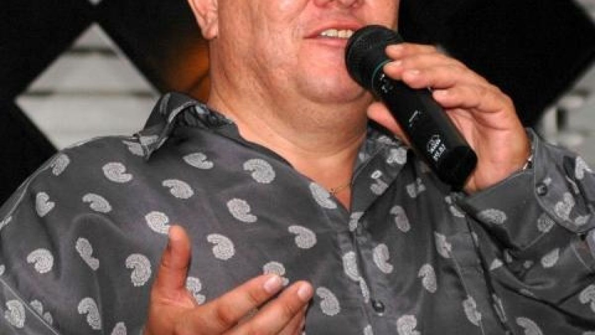 Димитър Туджаров – Шкумбата: Всеки петък съм пред телевизора, за да хвана любимците си