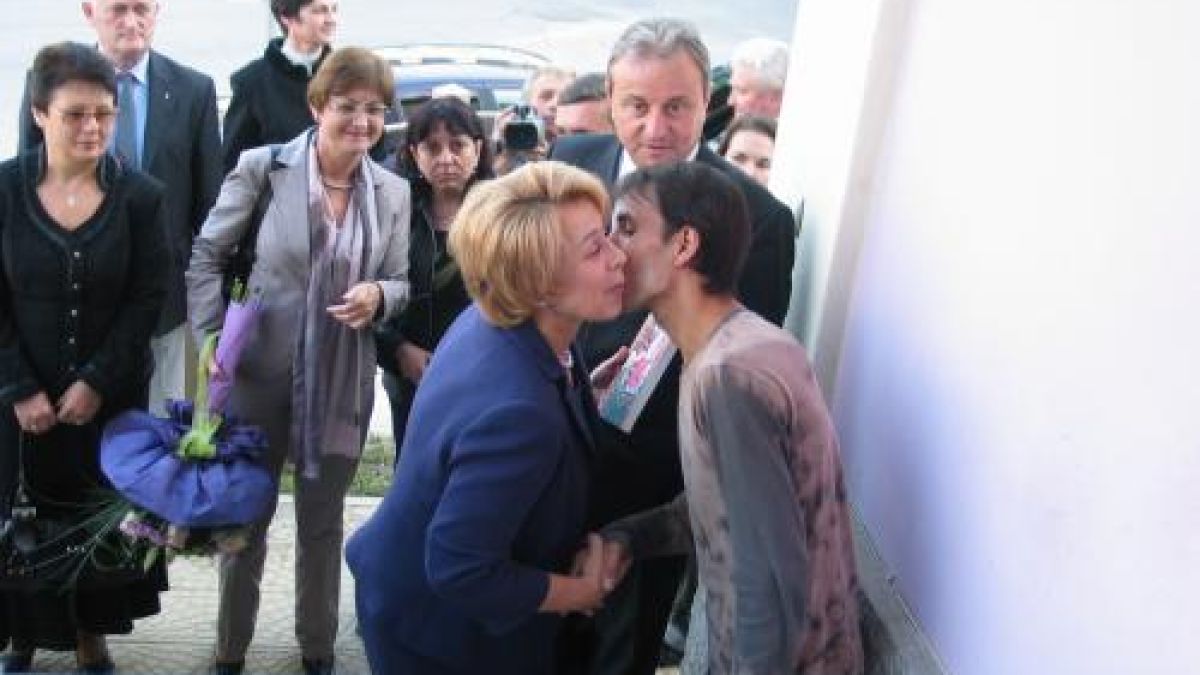 В Ловеч питат Масларова как се казва