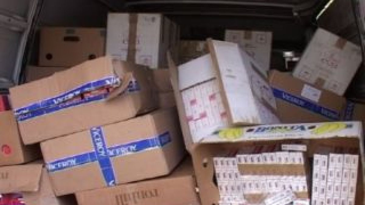 Гранични полицаи разкриха 2 300 стека контрабандни цигари