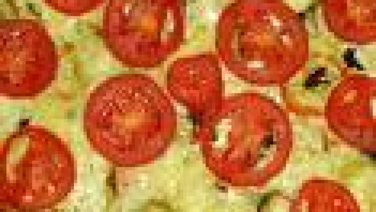 Японска компания изтегли от пазара опасни кренвирши и пици