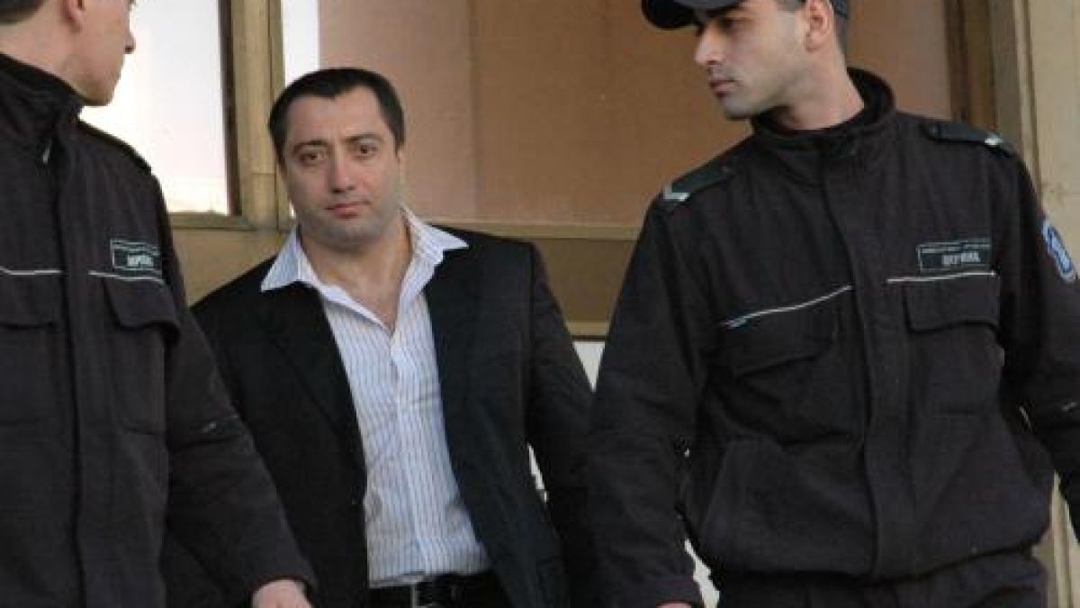 Събират доказателства срещу Митьо Очите