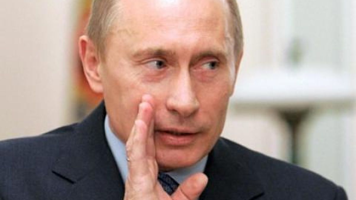 Путин потвърди посещението на Медведв във Венецуела