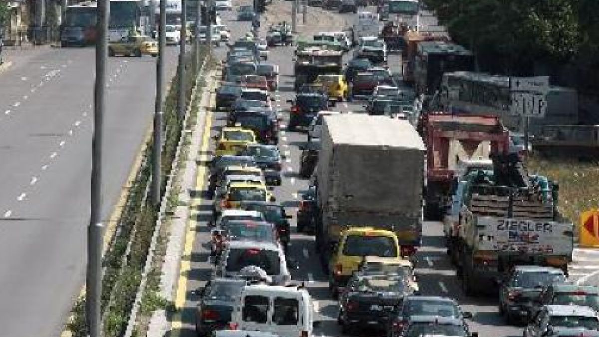 МВР: Ще има затруднения на движението в София
