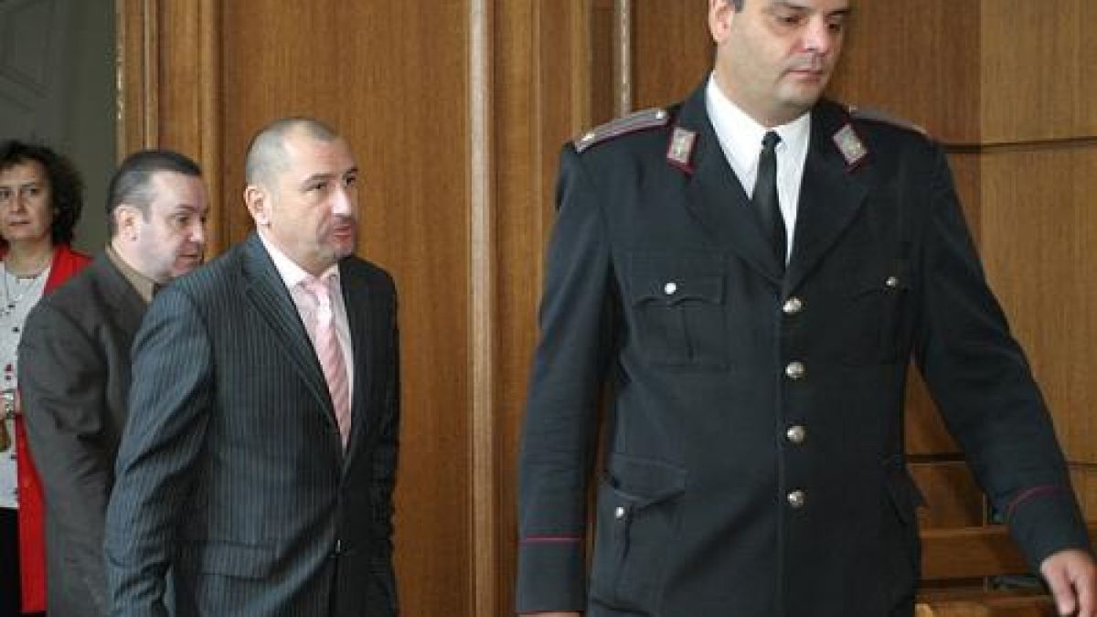 Военни ще гледат дело срещу Любомир Иванов