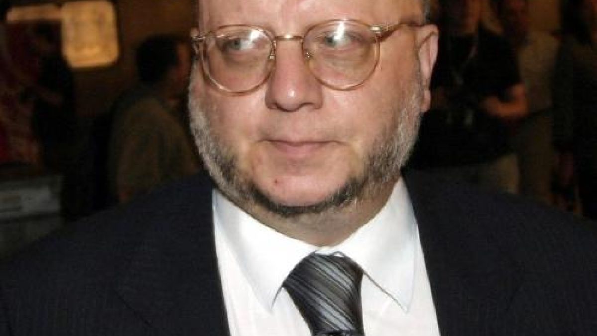 Румен Леонидов: Жените изнасят трудностите на прехода
