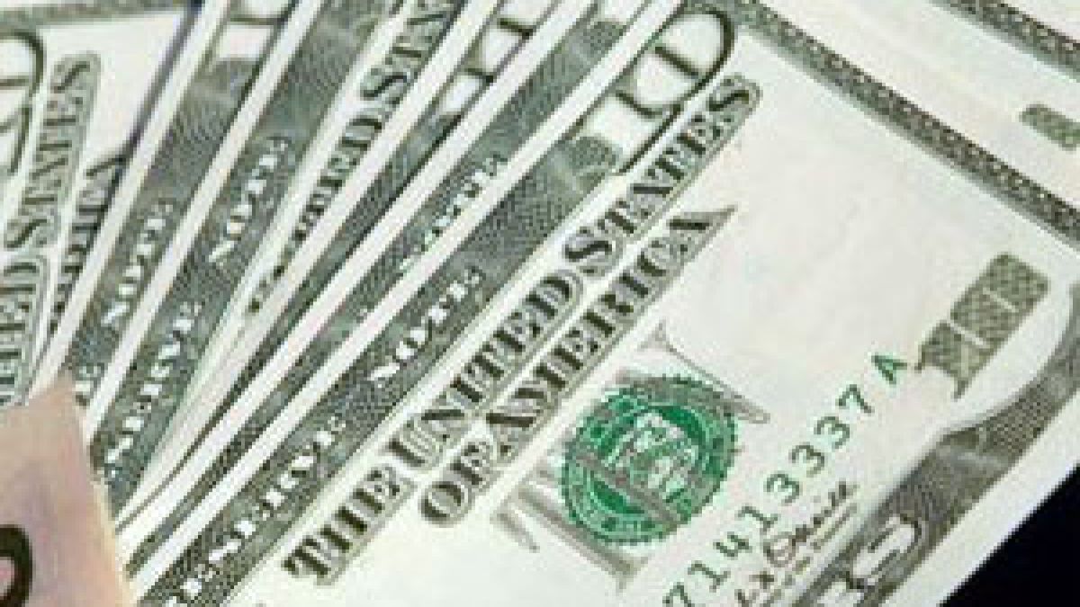 500 долара награда за върнати 7500 