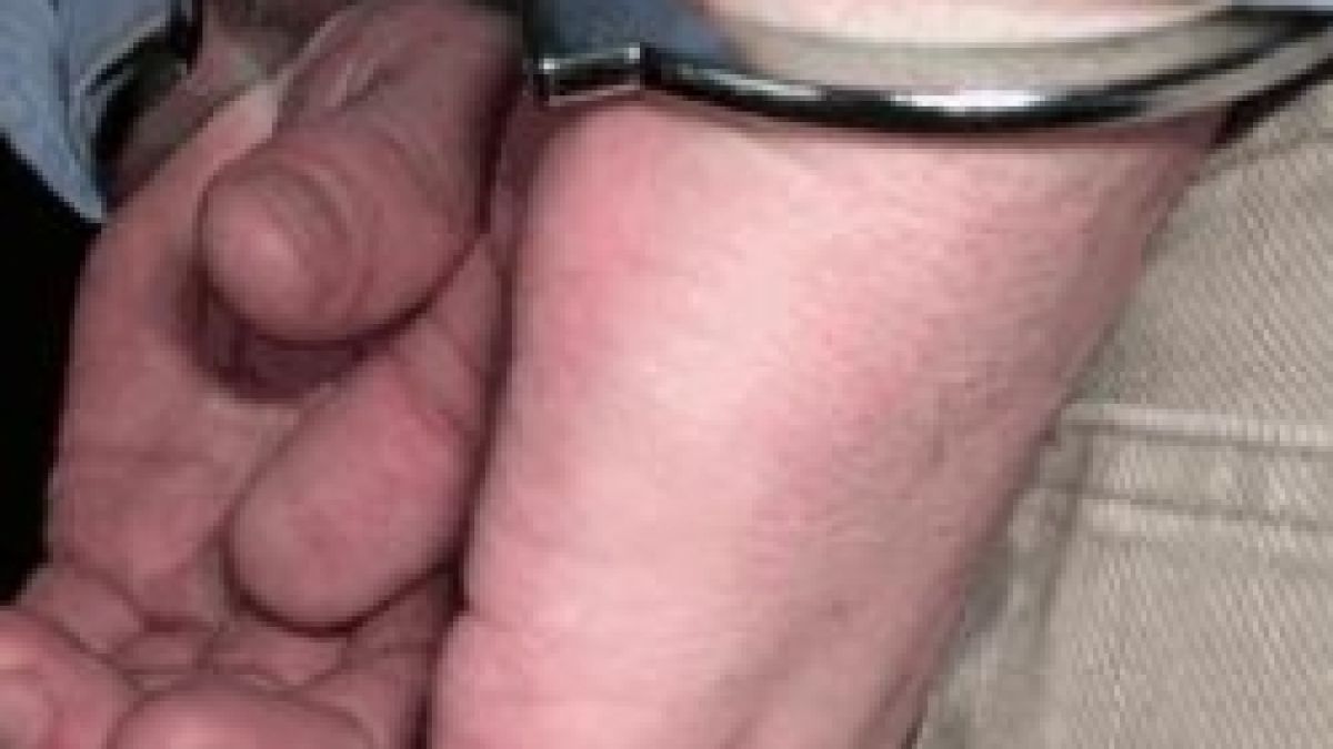 Мъж от Девня запрян заради изнудване