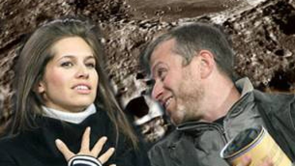Абрамович подари на годеницата си парцел на Луната