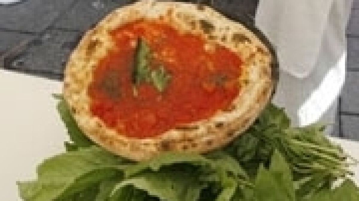 Направиха и пица с качамак